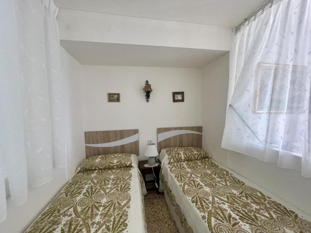 Eleven Caballos Apartment เบนิดอร์ม ภายนอก รูปภาพ