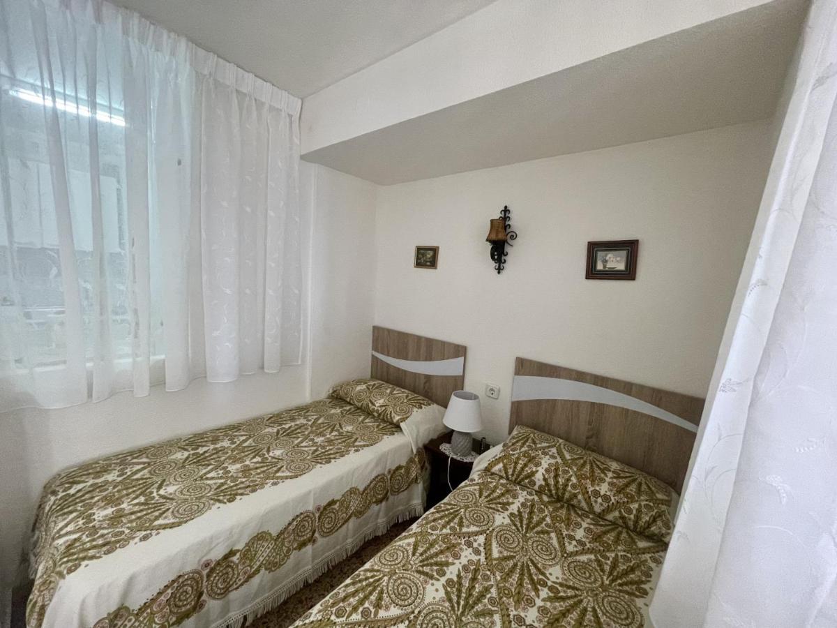 Eleven Caballos Apartment เบนิดอร์ม ภายนอก รูปภาพ